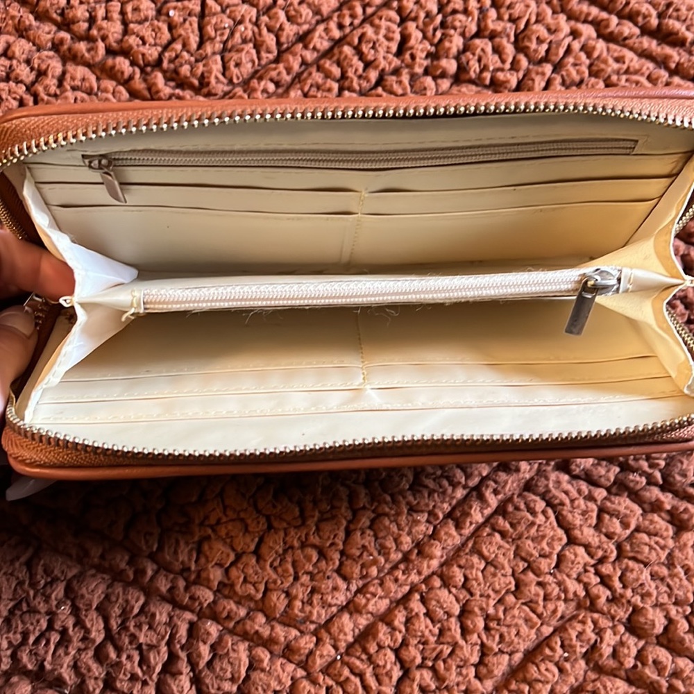 Wallet - Picture 2 of 2